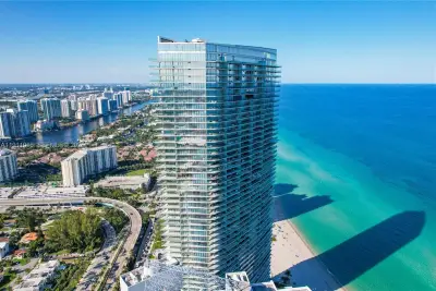 18975 Collins Ave #4605, Sunny Isles Beach: photo 1 of 43