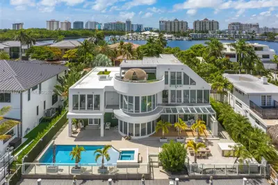 1319 Seminole Dr, Fort Lauderdale: photo 1 of 42
