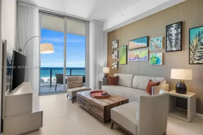 4111 S Ocean Dr #502, Hollywood: photo 1 of 18