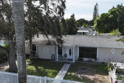 14800 SW 296th St, Homestead: photo 1 of 34