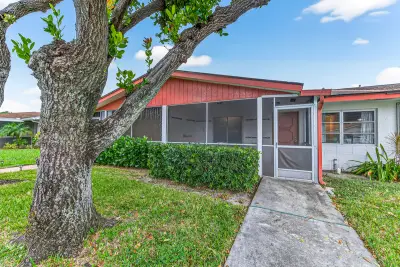 14236 Campanelli Dr, Delray Beach: photo 1 of 33