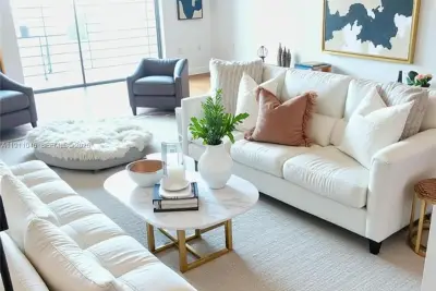 10442 Sunrise Lakes Blvd #203, Sunrise: photo 1 of 25