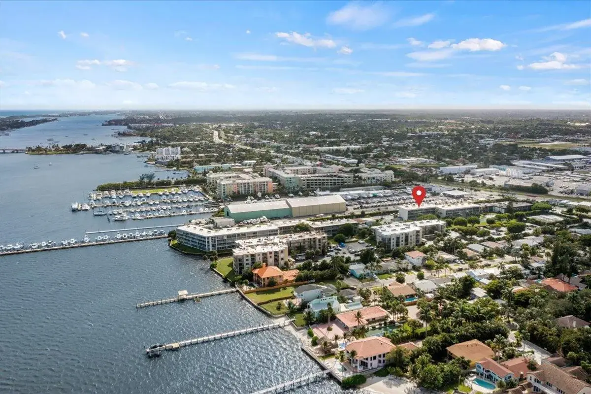 300 Waterway Dr S #308, Lantana: photo 1 of 32