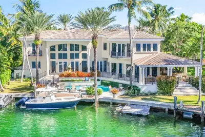 550 Harbor Dr, Key Biscayne: photo 1 of 66