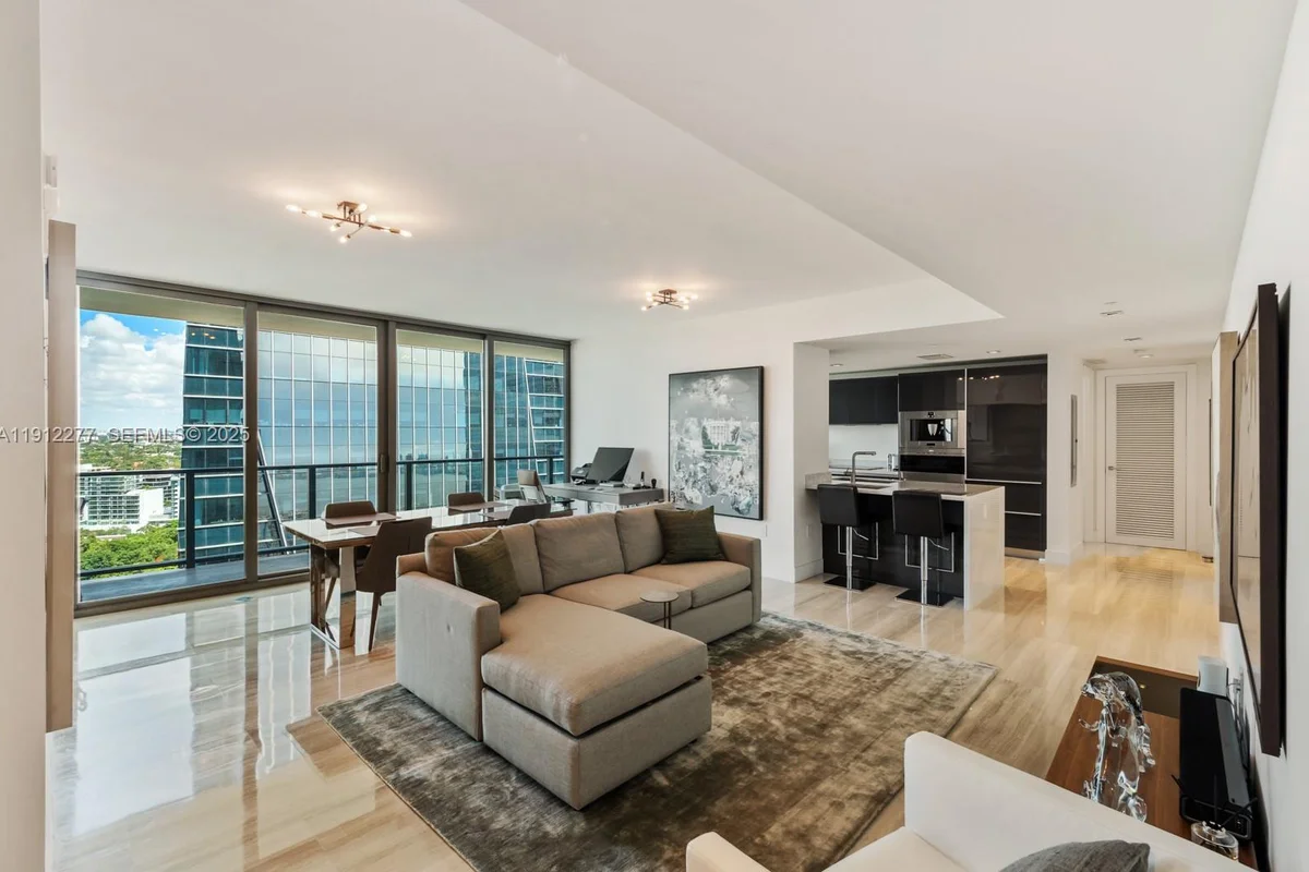 1451 Brickell Ave #2405, Miami: photo 1 of 21