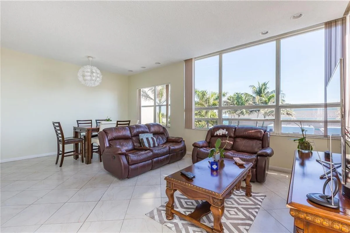 326 Harrison St #302a, Hollywood: photo 1 of 16
