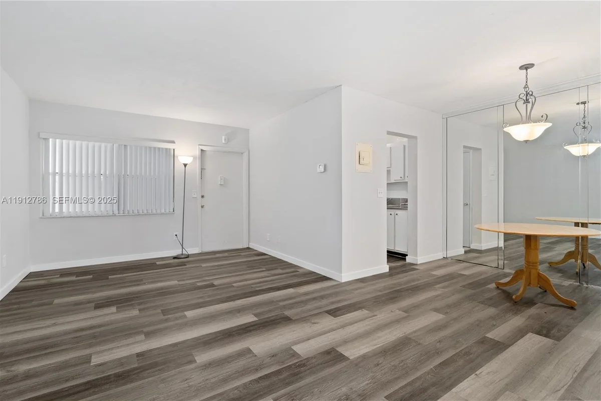 1420 Atlantic Shores Blvd #340, Hallandale Beach: photo 1 of 33
