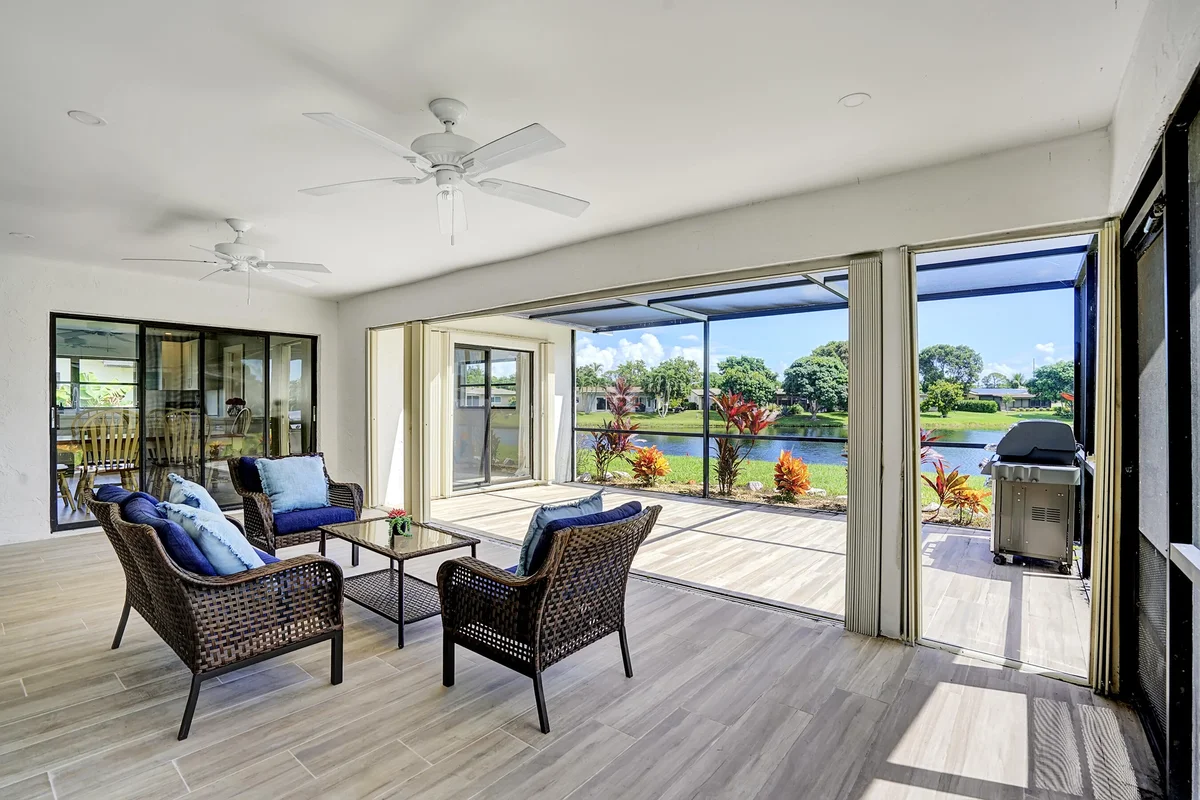 14608 Country Side Ln, Delray Beach: photo 1 of 35