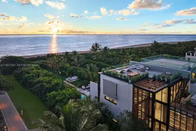 7845 Atlantic Way, Miami Beach: photo 1 of 87