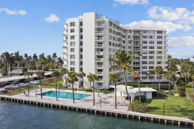 2600 N Flagler Dr #1007, West Palm Beach: photo 1 of 26