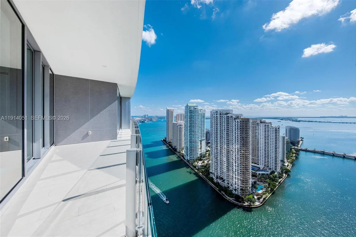 300 Biscayne Boulevard Way #3506W, Miami: photo 1 of 82