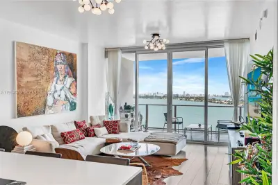 2020 N Bayshore Dr #1906, Miami: photo 1 of 35