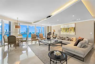 2600 Island Blvd #1605, Aventura: photo 1 of 36