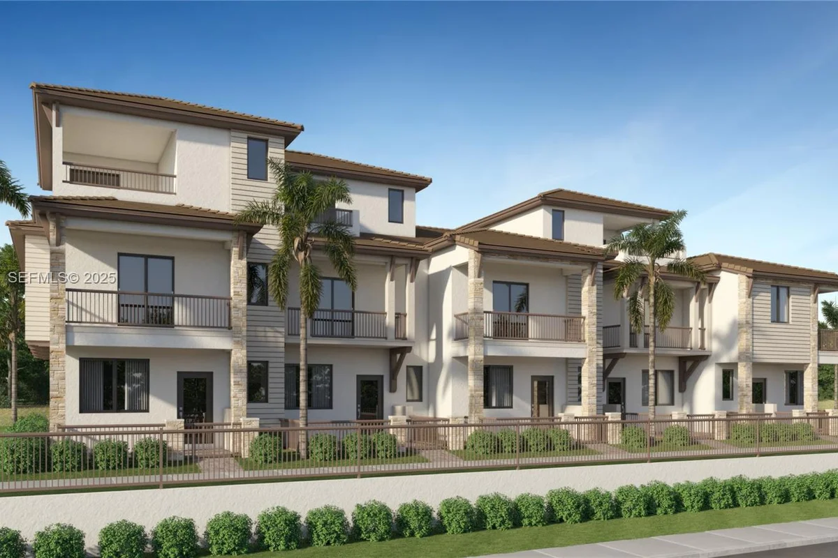 2500 Manor Way, Wilton Manors: photo 1 of 1