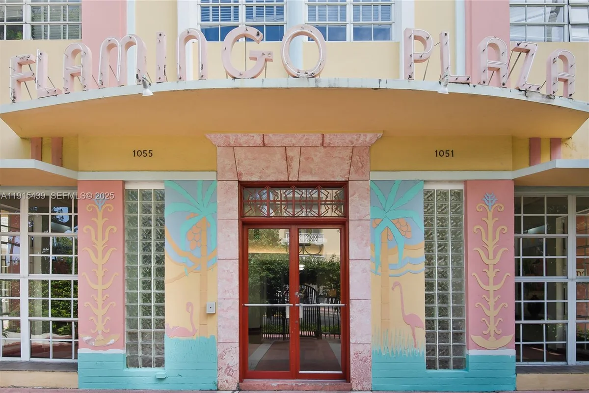 1051 Meridian Ave #1M, Miami Beach: photo 1 of 8