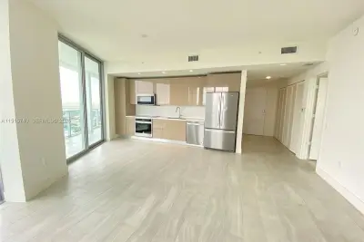 2000 Metropica Way #2104, Sunrise: photo 1 of 44
