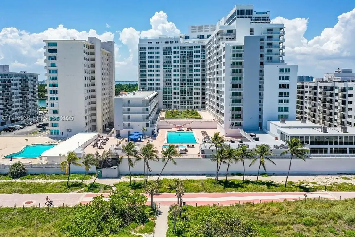 5401 Collins Ave #1512, Miami Beach: photo 1 of 41