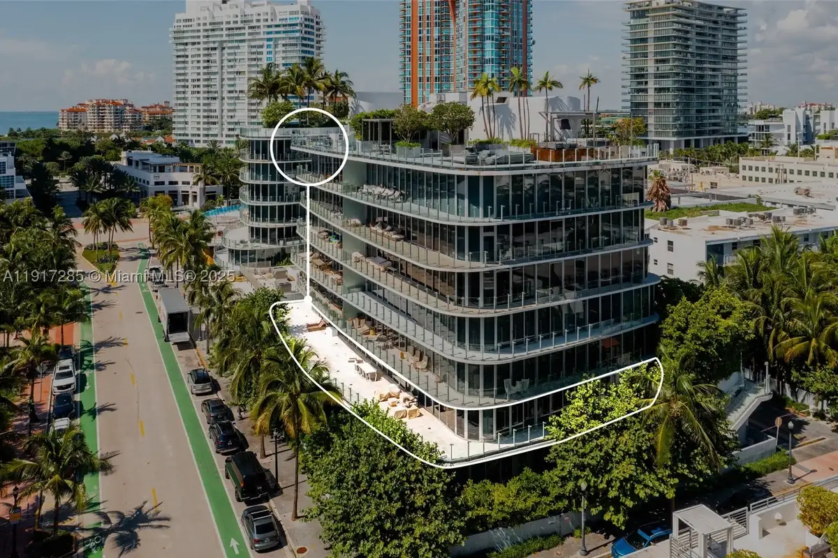 1 Collins Ave #207, Miami Beach: photo 1 of 37