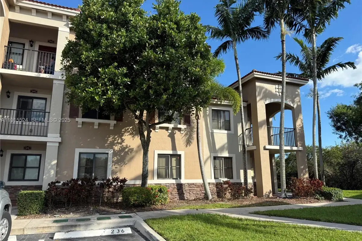 22901 SW 88th Pl #205, Cutler Bay: photo 1 of 12