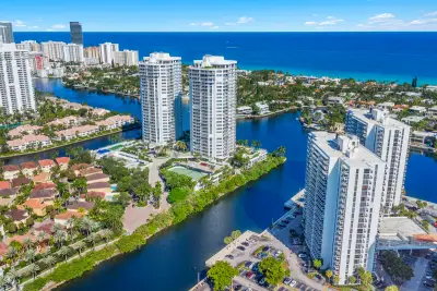 20515 E Country Club Dr #345, Aventura: photo 1 of 39