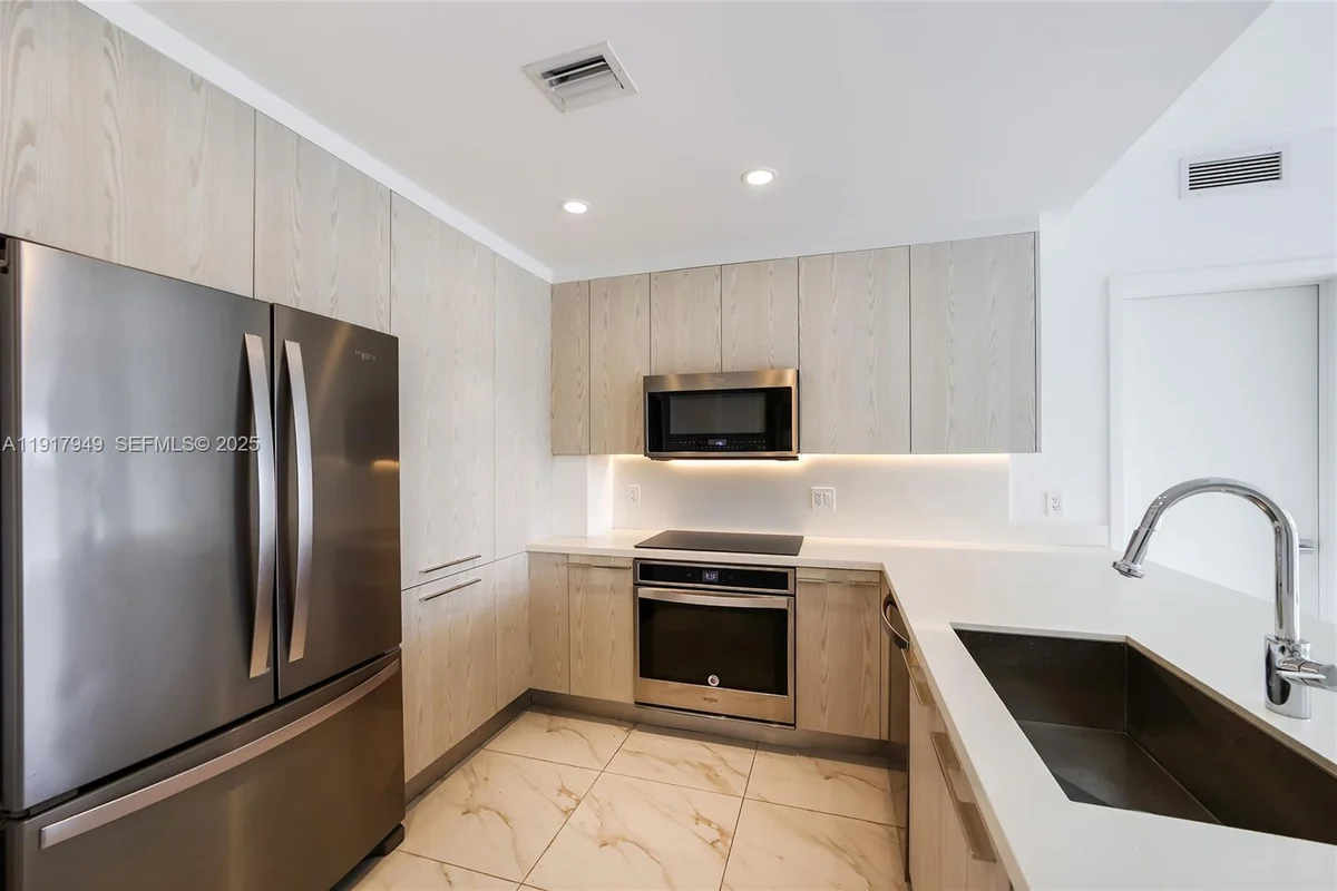 2000 Metropica Way #306, Sunrise: photo 1 of 44