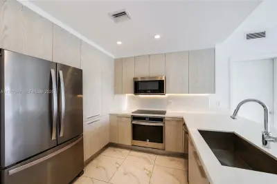 2000 Metropica Way #306, Sunrise: photo 1 of 44