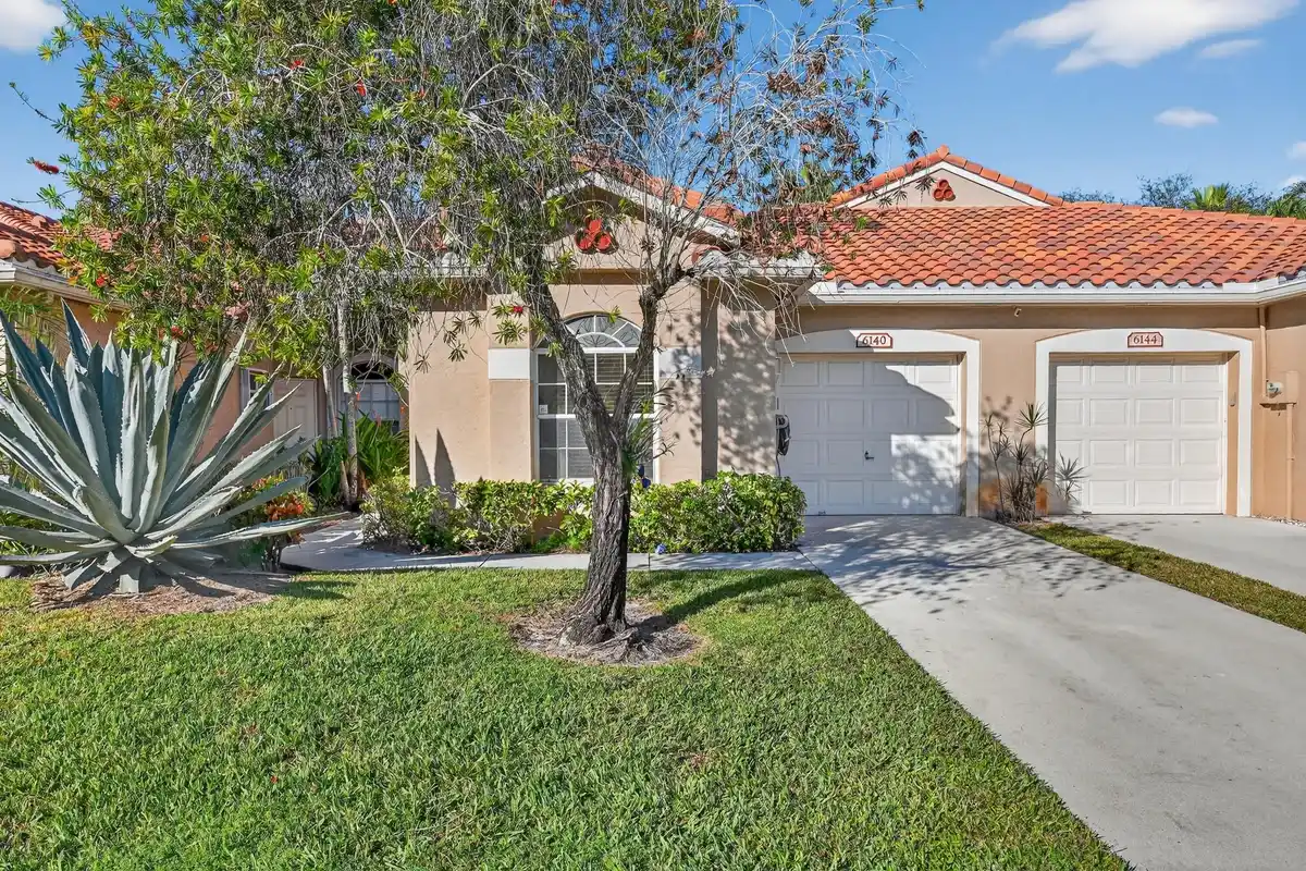 6140 Long Key Ln, Boynton Beach: photo 1 of 21