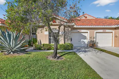 6140 Long Key Ln, Boynton Beach: photo 1 of 21