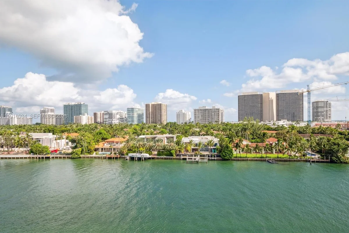 9751 E Bay Harbor Dr #7A, Bay Harbor Islands: photo 1 of 1