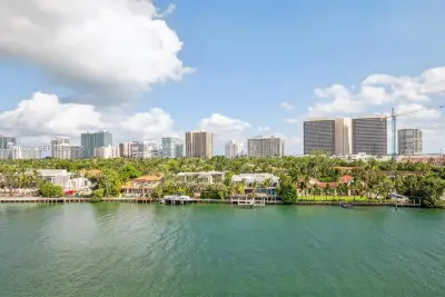 9751 E Bay Harbor Dr #7A, Bay Harbor Islands: photo 1 of 1