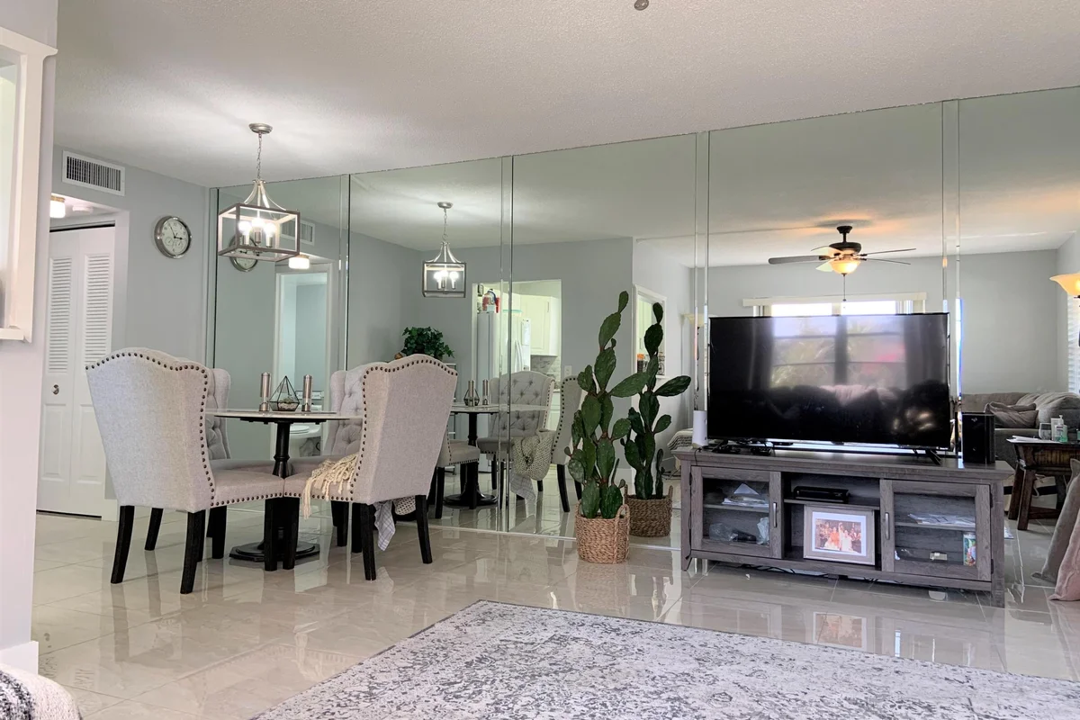 200 Sheffield I, West Palm Beach: photo 1 of 41