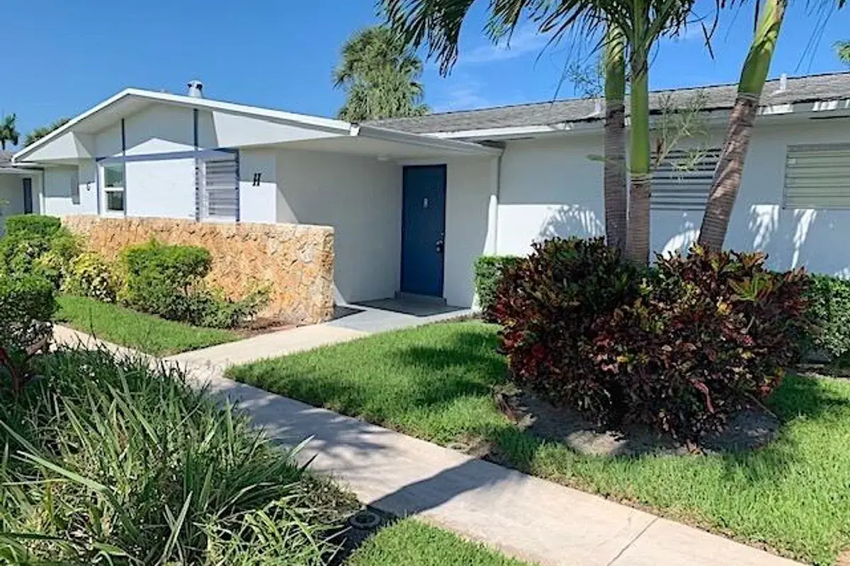 2667 Emory Dr W #H, West Palm Beach: photo 1 of 13
