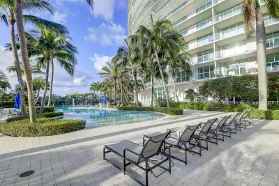 1 N Ocean Blvd #1011, Pompano Beach: photo 1 of 48