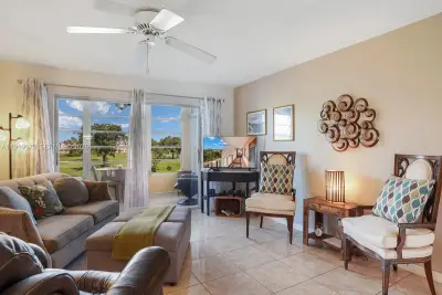 9401 Sunrise Lakes Blvd #302, Sunrise: photo 1 of 44