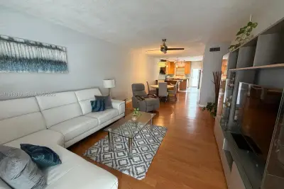 630 Layne Blvd #215, Hallandale Beach: photo 1 of 27