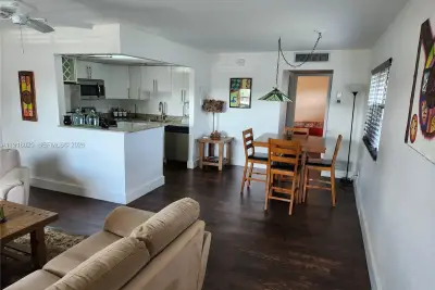383 Monaco H, Delray Beach: photo 1 of 2