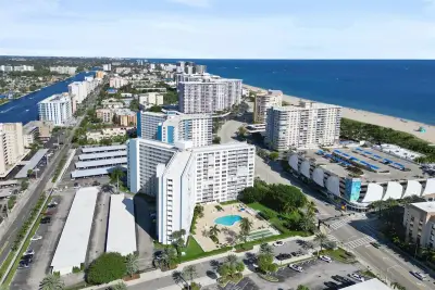 201 N Ocean Blvd #603, Pompano Beach: photo 1 of 37