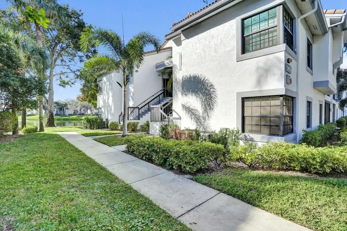 5415 E Verona Dr #I, Boynton Beach: photo 1 of 48