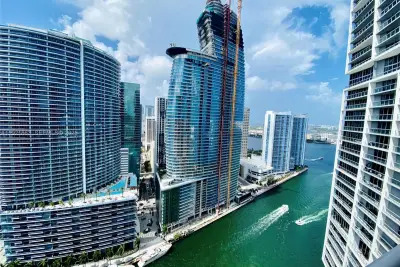 475 Brickell Ave #3715, Miami: photo 1 of 21