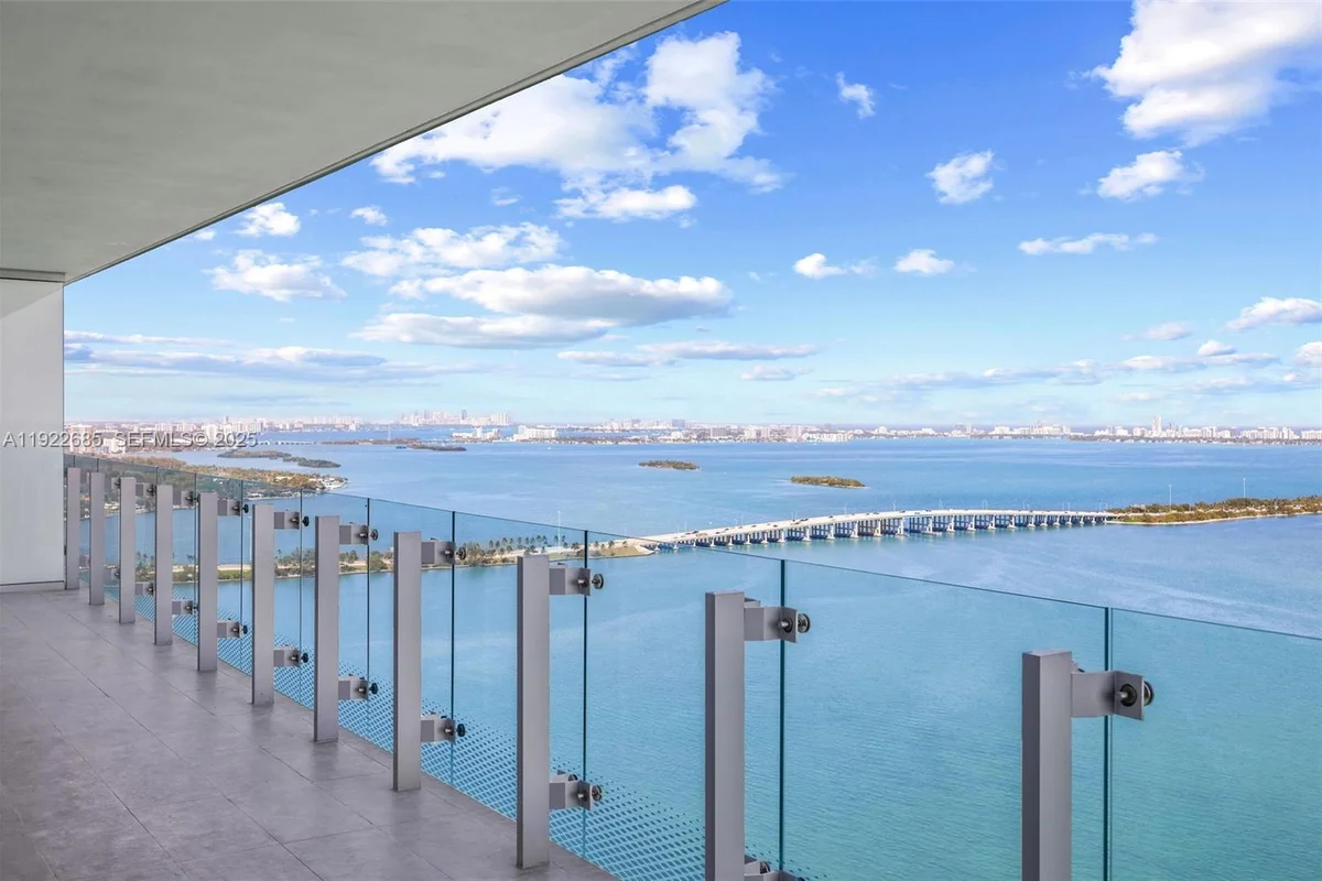 700 NE 26 Ter #3602, Miami: photo 1 of 42