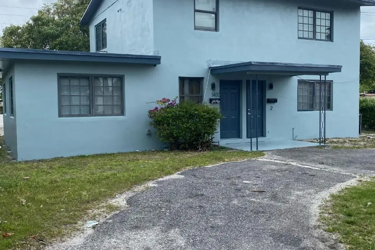 1400 W 28th St #1, Riviera Beach: photo 1 of 1