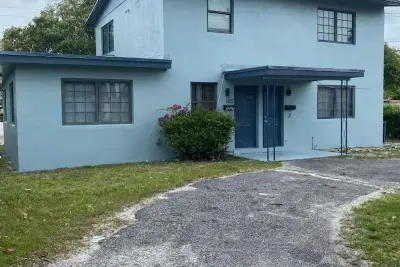 1400 W 28th St #1, Riviera Beach: photo 1 of 1