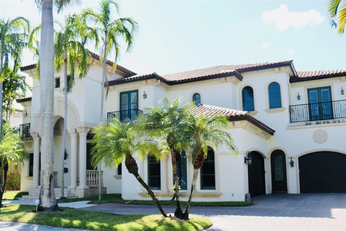 709 Isle Of Palms Dr, Fort Lauderdale: photo 1 of 18