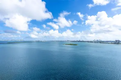 700 NE 24 St #2003, Miami: photo 1 of 88