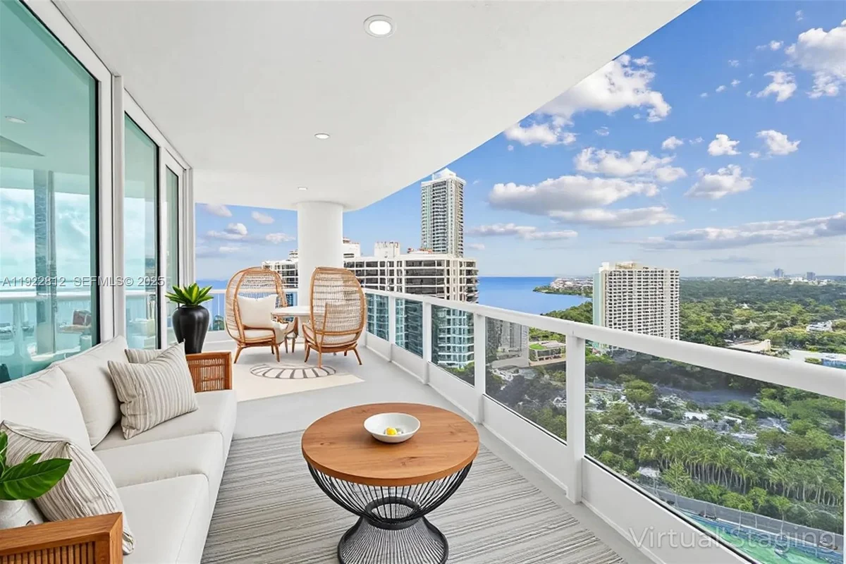2127 Brickell Ave #3005, Miami: photo 1 of 27