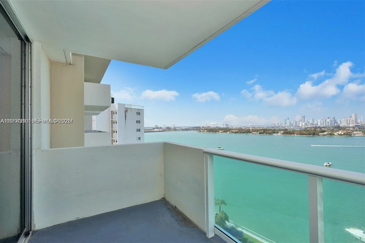 1200 West Ave #1503, Miami Beach: photo 1 of 22