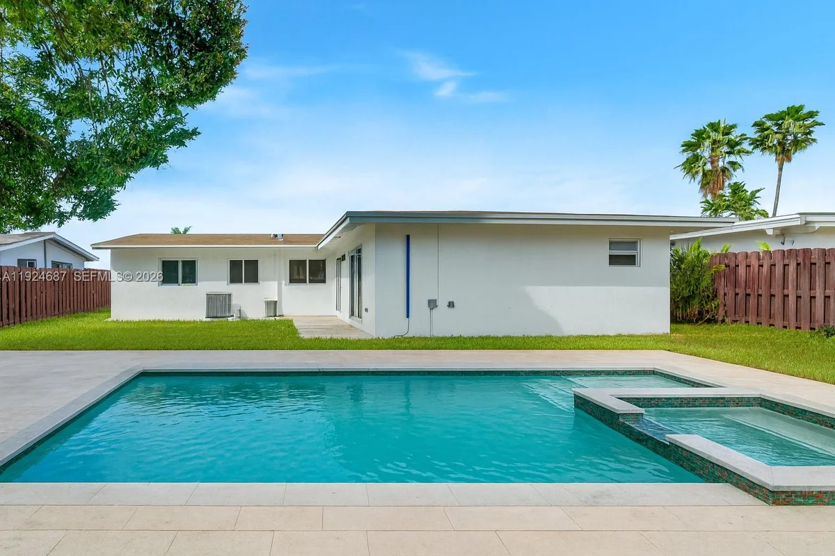 1520 NE 14th Ter, Fort Lauderdale: photo 1 of 16