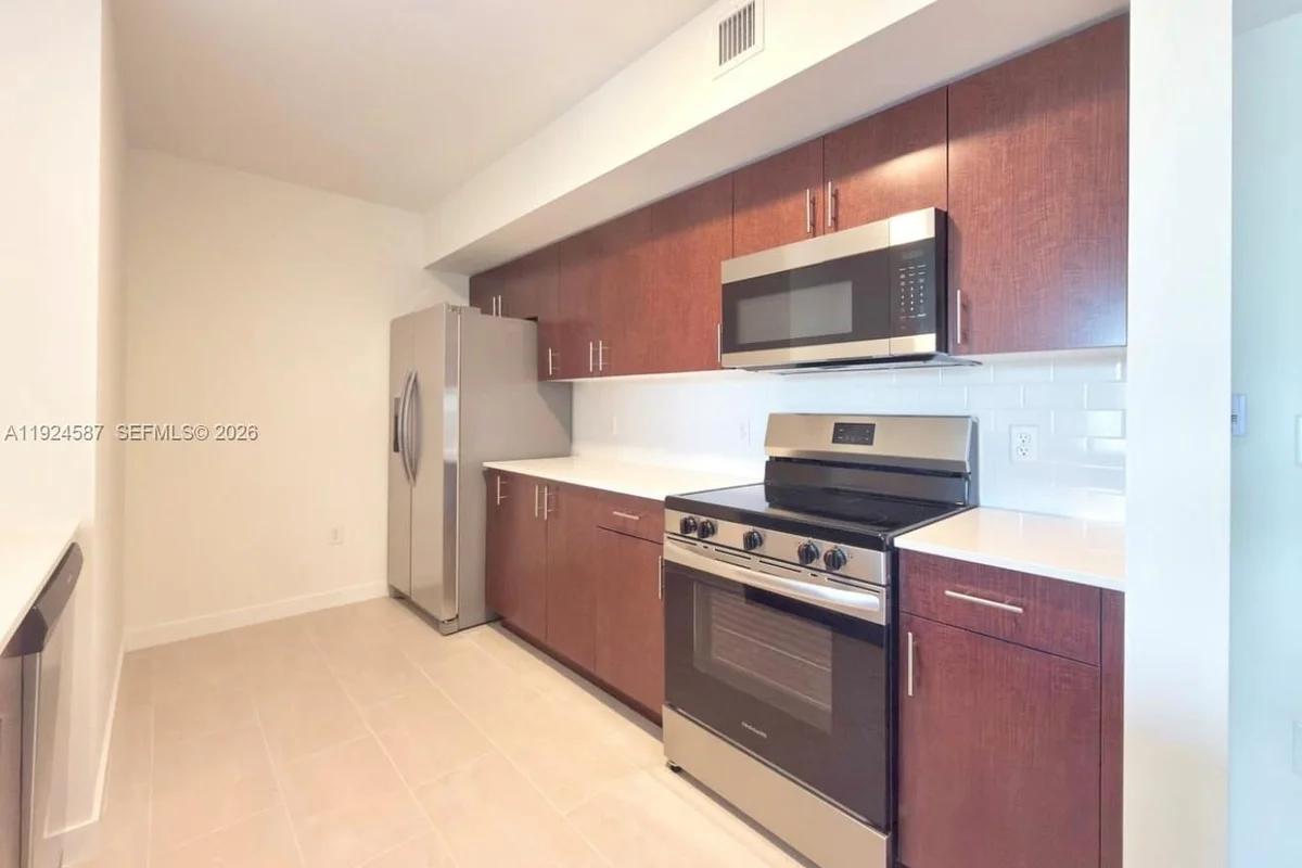 11239 NW 4th Ter #205, Sweetwater: photo 1 of 12