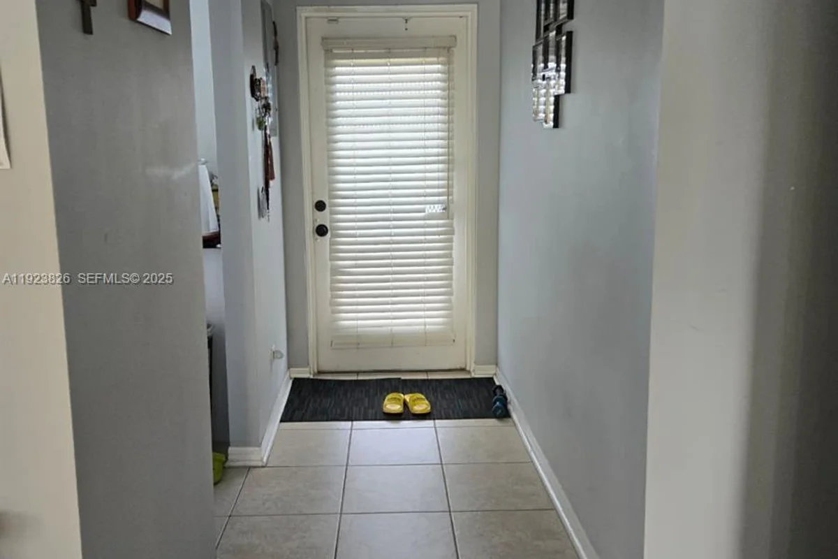 7837 Golf Cir Dr #310, Margate: photo 1 of 8