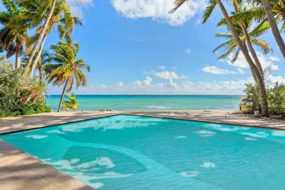 555 Ocean Blvd, Golden Beach: photo 1 of 24